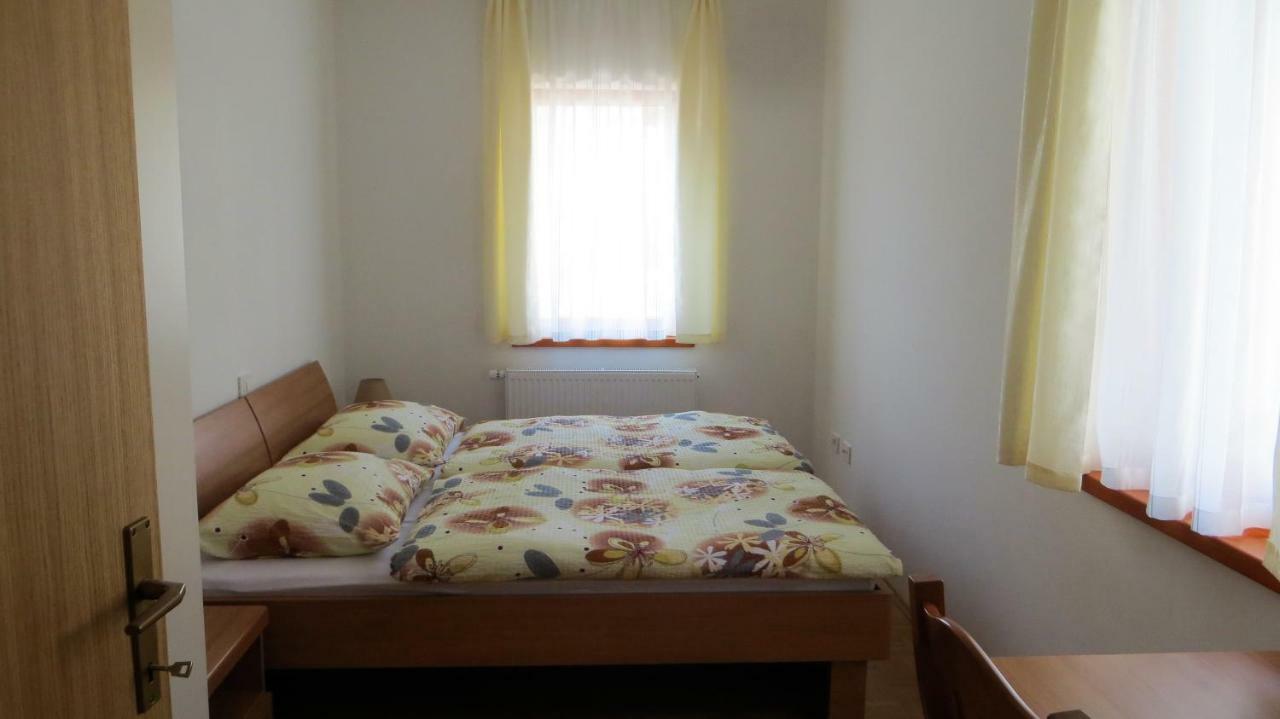 Holiday House Kanalec Dreznica Eksteriør billede